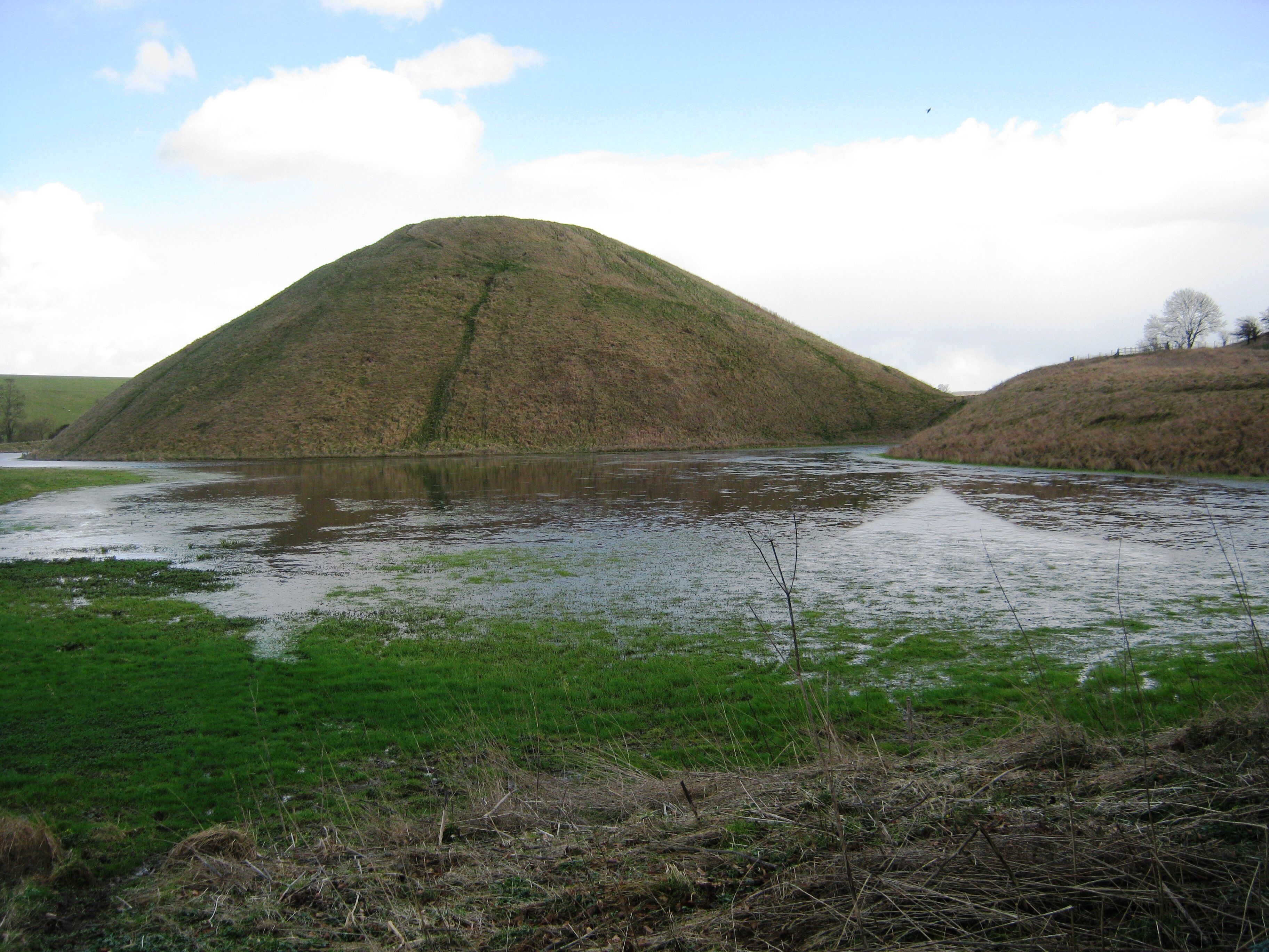 Silbury Hill.