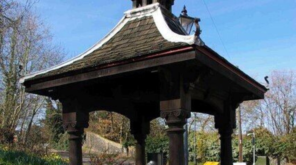 Village pump, w:Watton-at-Stone, Hertfordshire