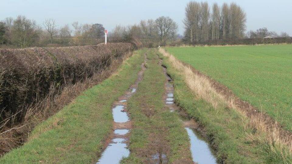 Muddy public bridleway Looking north towards Sheepy Lane, close to Orton-on-the-Hill.