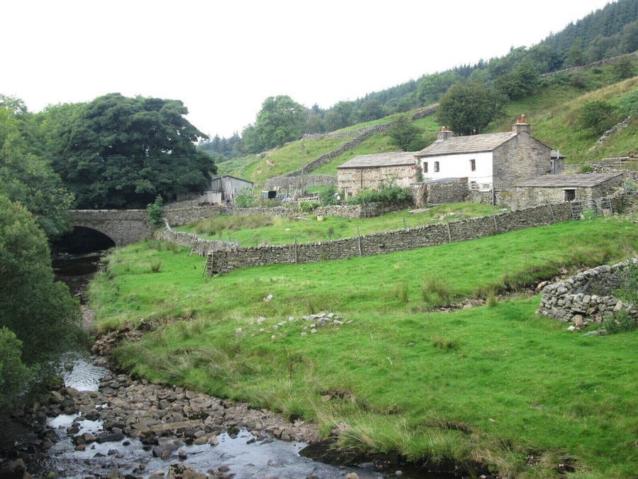 Photograph of Banks Bridge, Garsdale, Cumbria, England