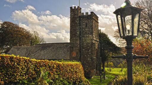 Hawkridge : St Giles Church