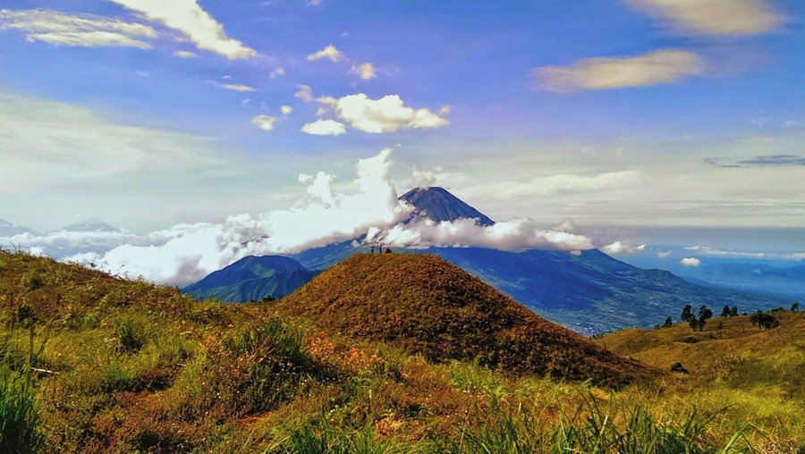 View of Mount Sindoro and Mount Sumbing from Mount Prau. April 2015.