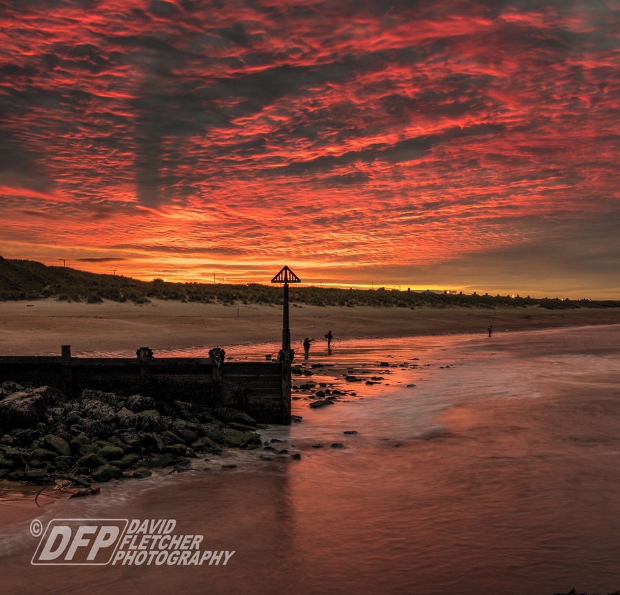 Amazing fiery sunset at Seaton Sluice Northumberland. Great way to try out my new lens which I had only just picked up! #BvStrove