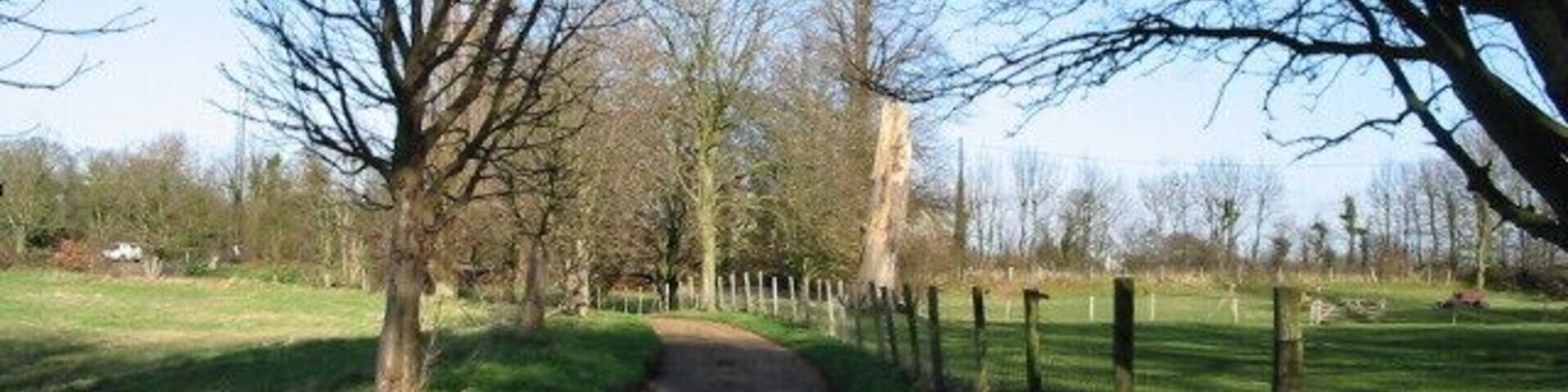 Looking N on track from Lee Priory.