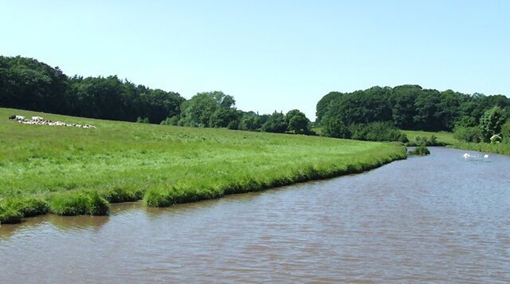 The Coventry Canal near Mancetter, Warwickshire This is section of the canal bypassing Mancetter was the last that James Brindley constructed before being sacked by the company, which had run out of money on reaching Atherstone (about another half a mile ahead) in 1771.