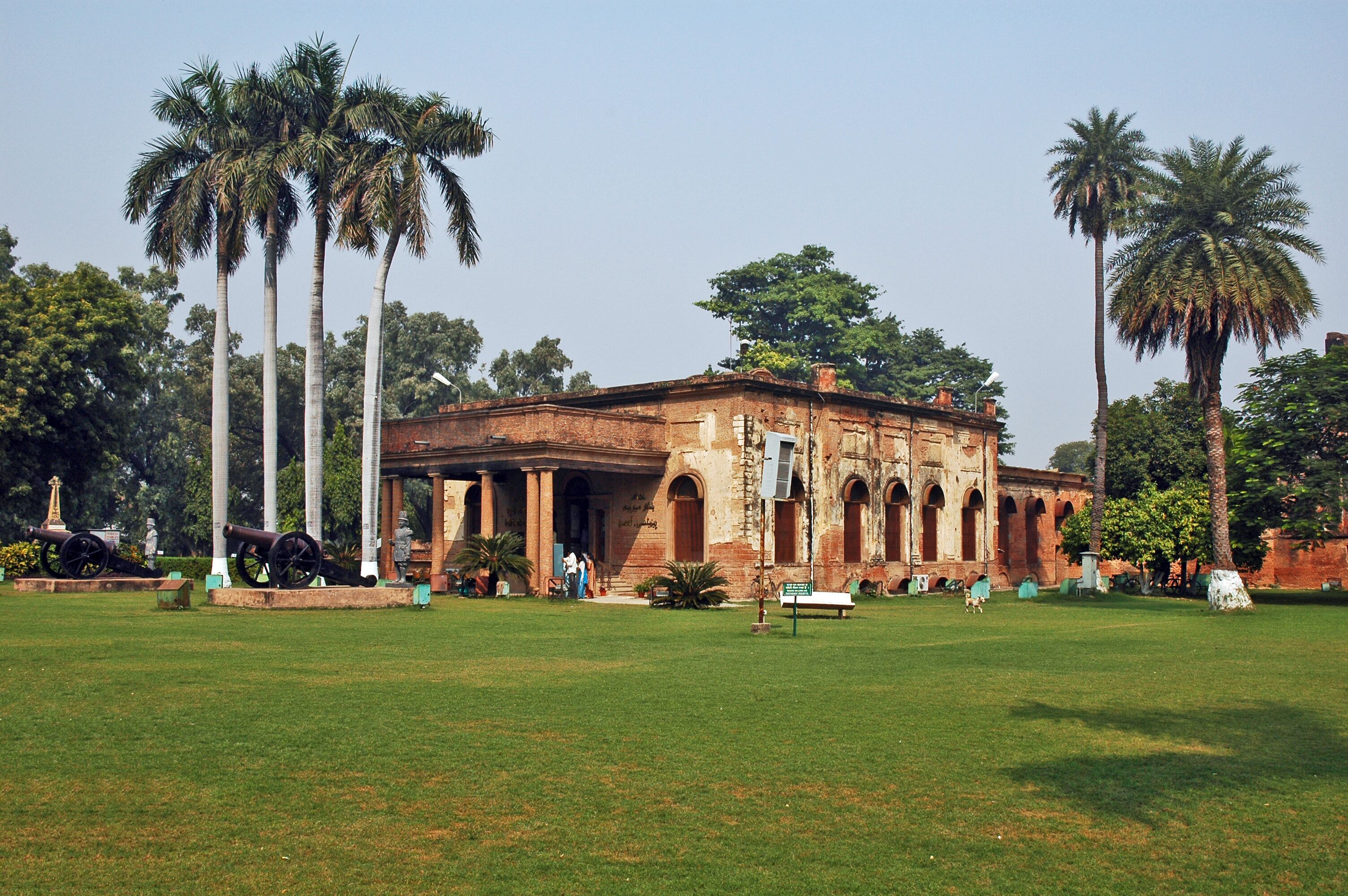 Lucknow, the Residency - India