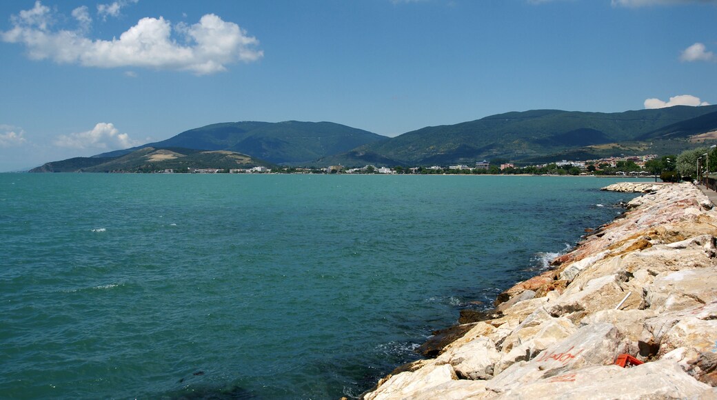 The town of Erdek, located in Balikesir, Turkey, is an important place for sea and leisure tourism.