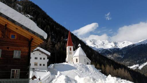 St.Gertraud i Valley of Ultental: church