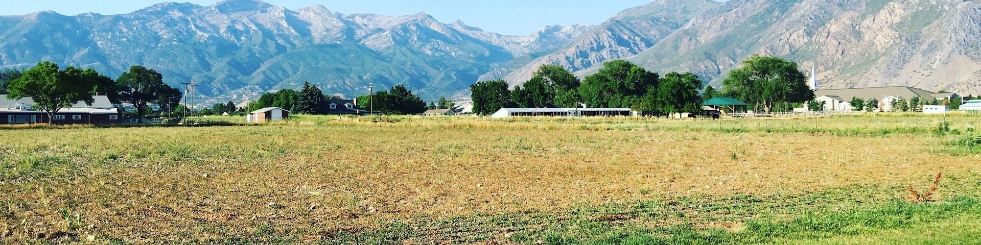 A beautiful view of this majestic mountain from the backyard.