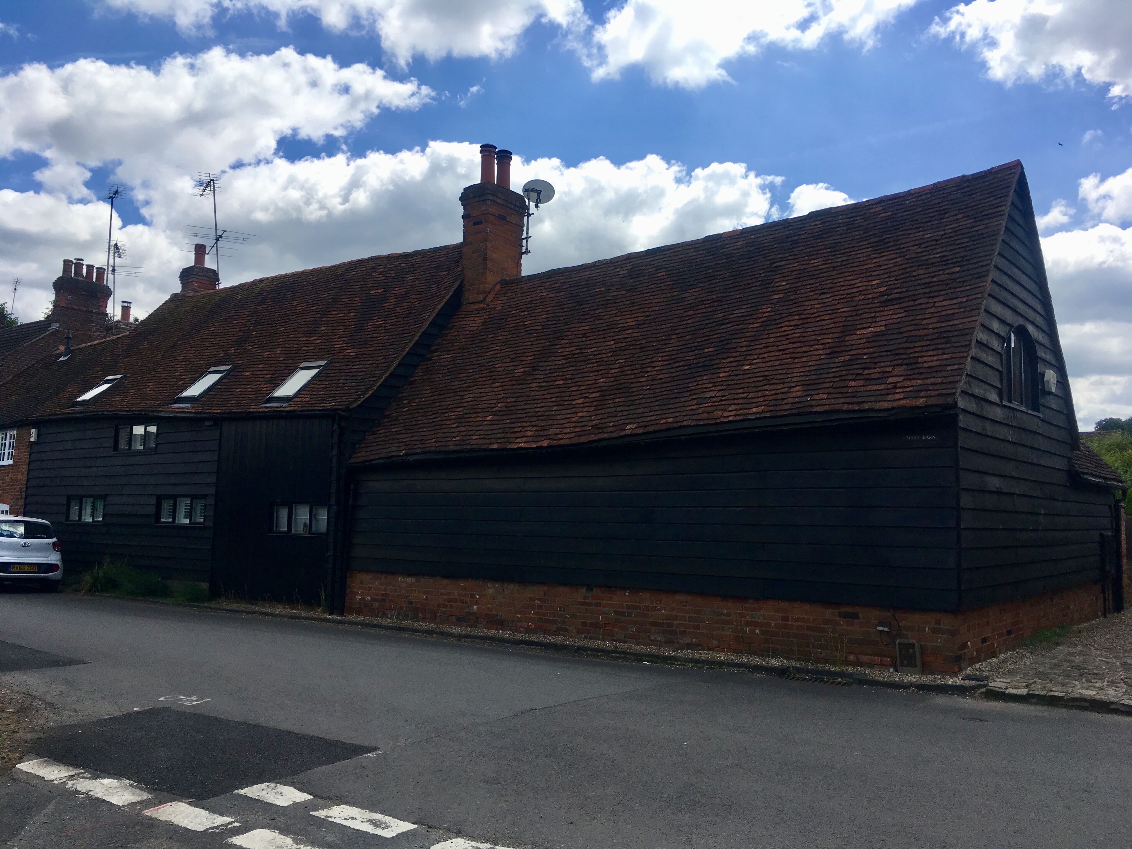 Stephens Farm Barn To South Of Manor Farm Cottage Wikidata has entry Q26617279 with data related to this item.