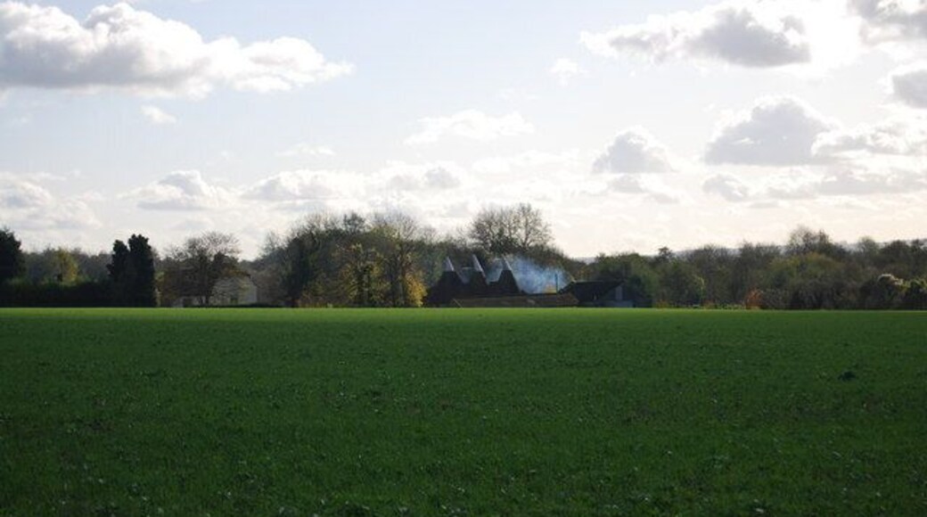 Bourne Farm Oast house, Bourne Lane