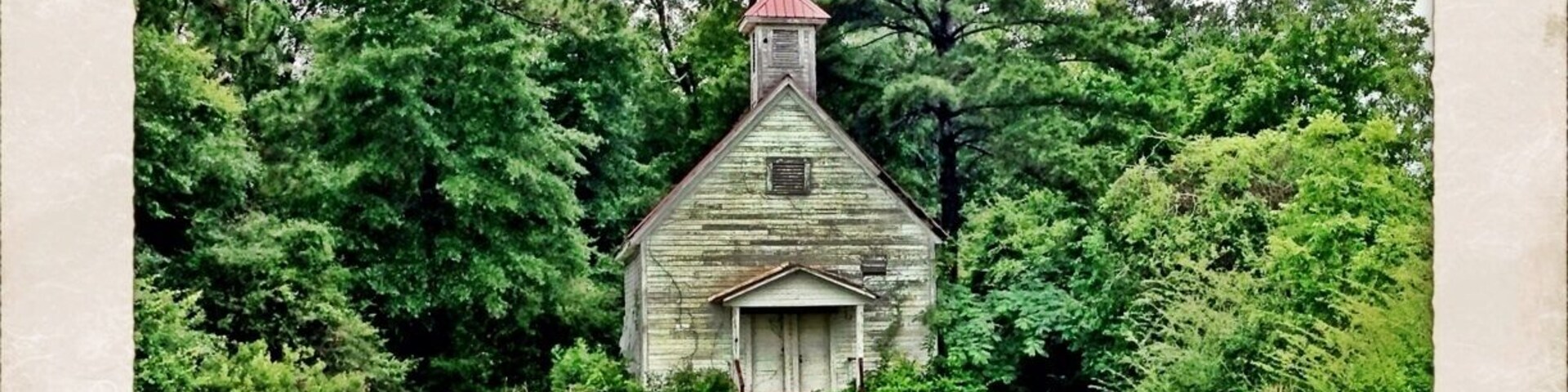 Old church at Lakewood, Florida's highest point.