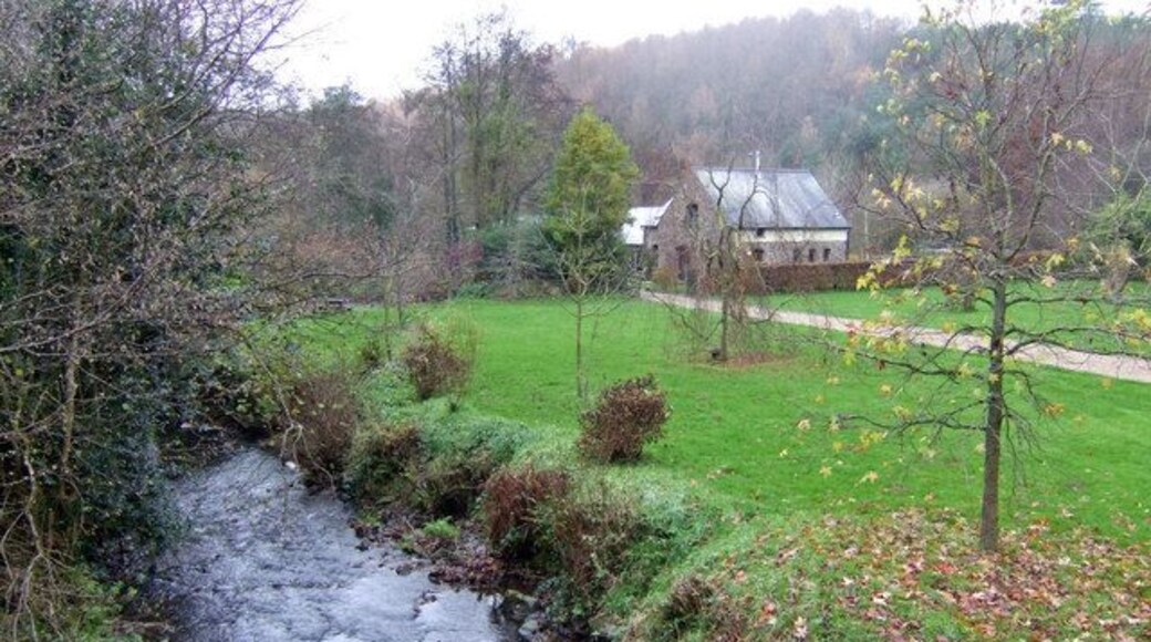 View from Huntshaw Mill Bridge Looking south-west, downstream, towards this brook's confluence with the Torridge.