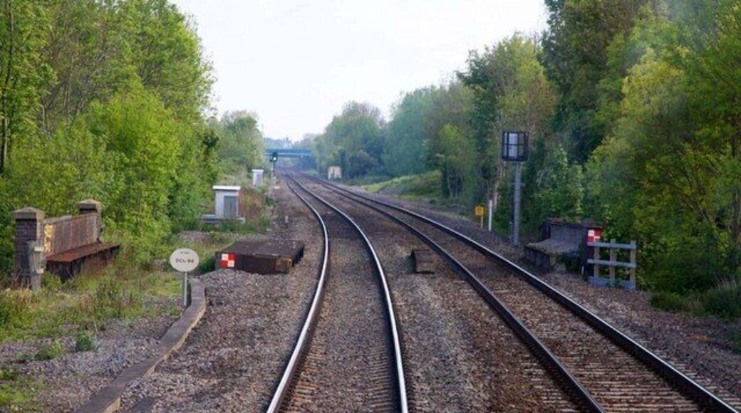 Bridge over the road to Cropredy