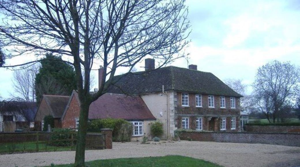 Greenway farm Situated midway between Tockenham and Bushton.