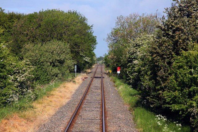 Railway crossing near Knightcote