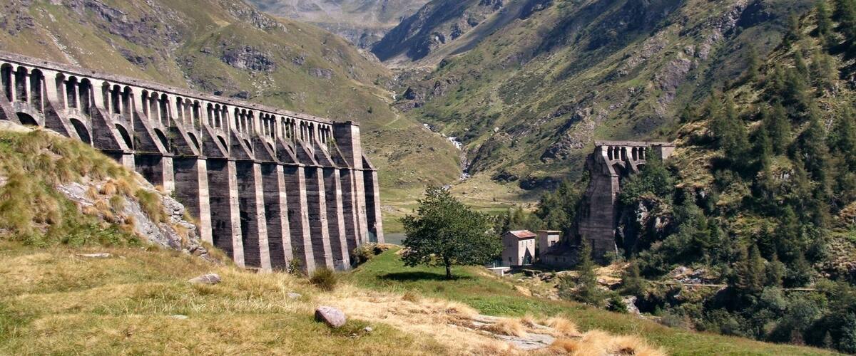 Gleno dam - Vilminore, Bergamo, Lombardy, Italy - fallen down 1 dec 1923