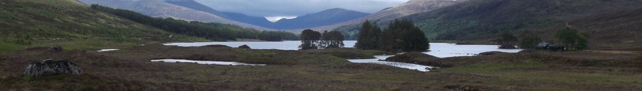 Rannoch Moor looking towards Loch Ossian. Own photo cropped to create a Wikivoyage banner.