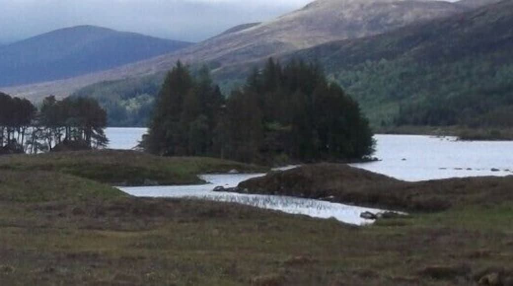 Rannoch Moor looking towards Loch Ossian. Own photo cropped to create a Wikivoyage banner.