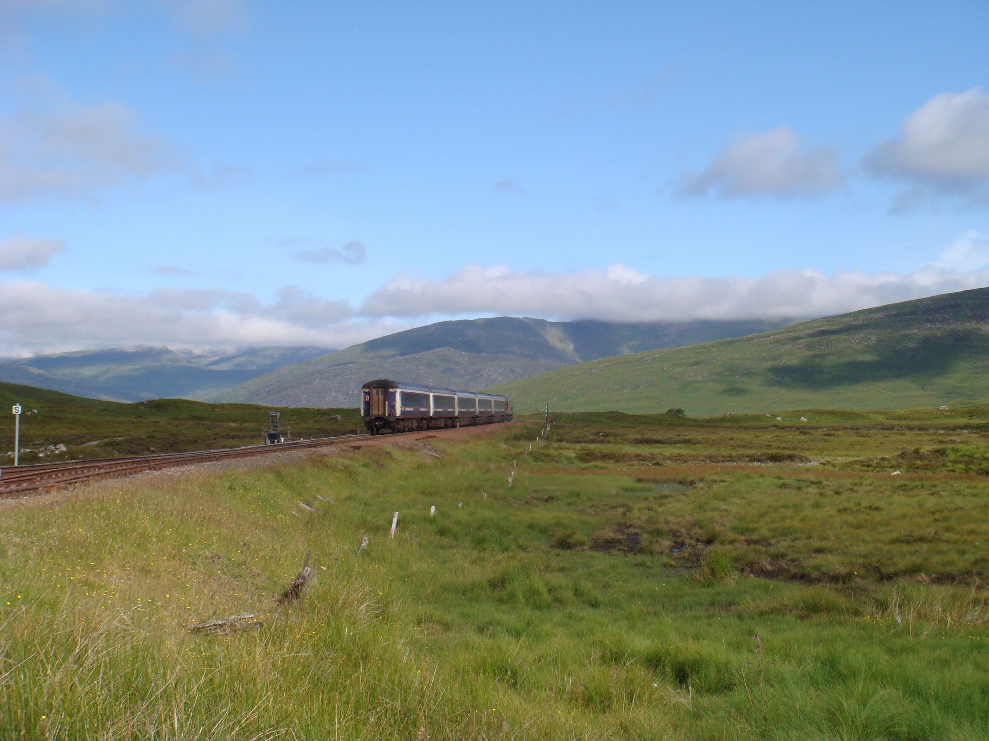 Ft. William train leaving Corrour station, looking north