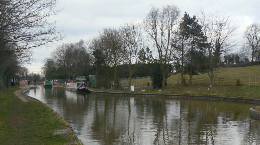 Ashby Canal, Snareston Basin The terminal basin at Snarestone with the newly constructed winding hole to the right. Compare with the situation in 1976 https://www.geograph.org.uk/photo/1649656