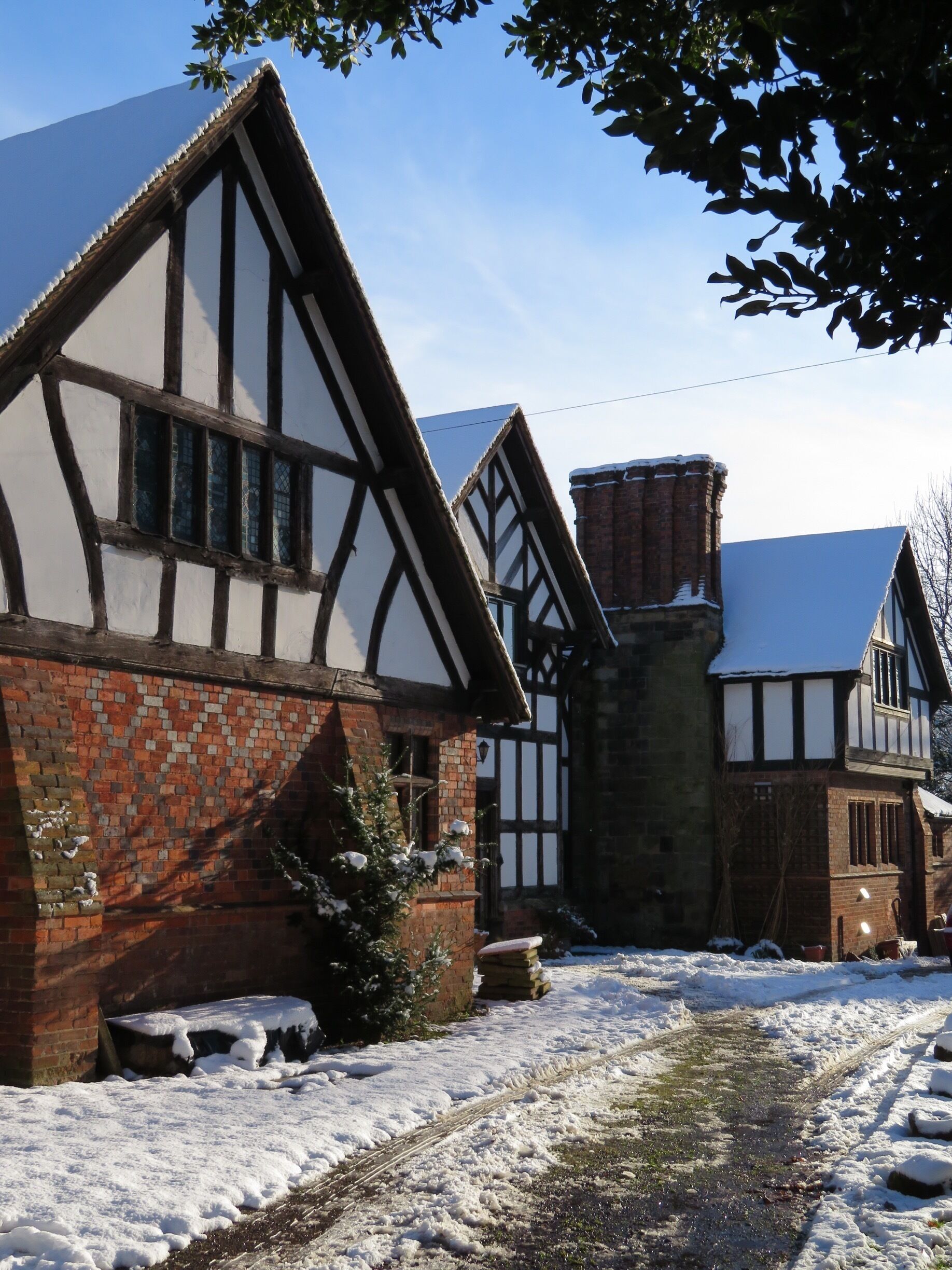 Polesworth Abbey Vicarage. A stunning building looking resplendent in the snow. 