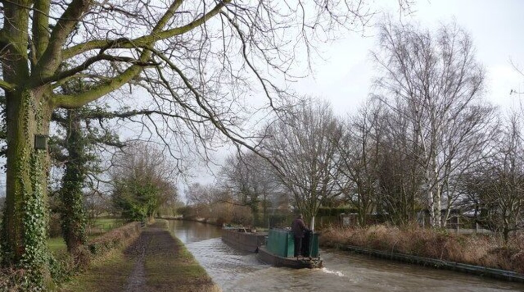 Coventry Canal, Polesworth