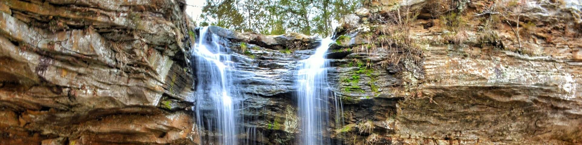 Named Ferne Clyffe waterfall on Google maps, but really named Bork Falls
Separate from trails in Ferne Clyffe State Park out off Regent Lane.