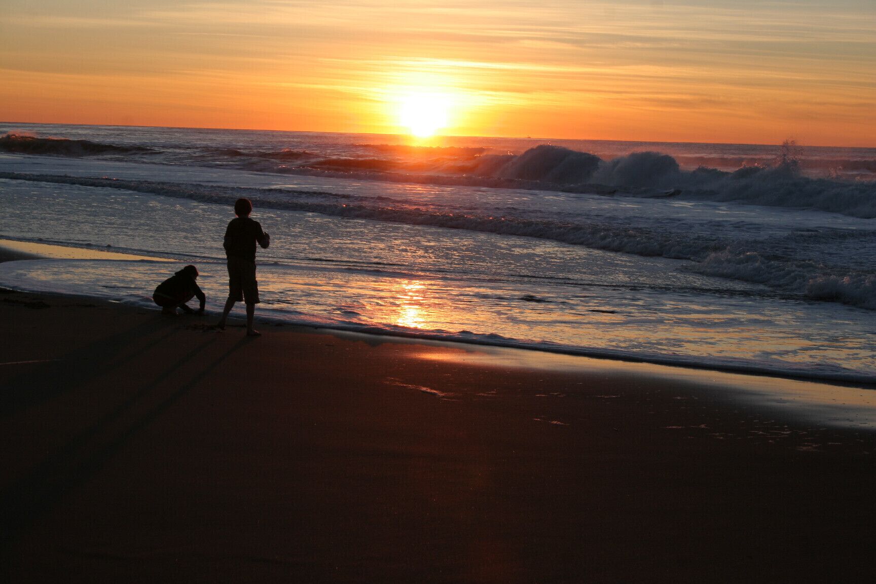 Because Gleneden Beach is not visible from Hwy 101 it is the beach less traveled.  Once you move 100 yards from the beach access points you have the beach to yourself.