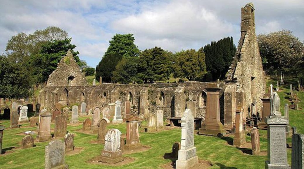 Kirkoswald Old Church This church dates back to 1244 and according to legend is the site where St Oswald fought a great battle in 634 A.D. and built a chapel in celebration of his victory. The churchyard contains some very interesting gravestones, including a memorial to Robert Burns' mother's people, and gravestones for the real people who inspired the main characters in Robert Burns' poem 'Tam O' Shanter'.