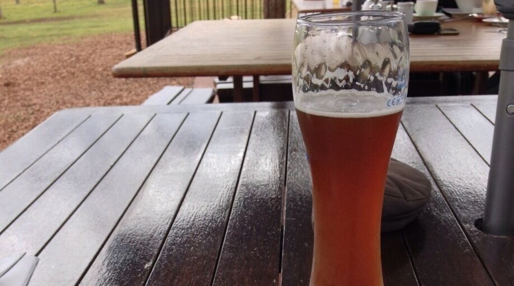 Eltham Valley Pantry is a great spot to have lunch. There's a pecan farm onsite, and ample space for a stroll. It's also certainly a great place to relax with kids, as they can wander and you can easily keep an eye on them.