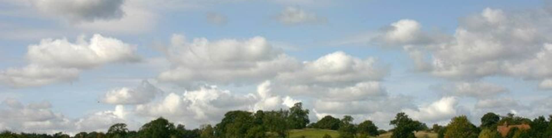 Greensand Ridge This part of the ridge is between Woburn and Eversholt.