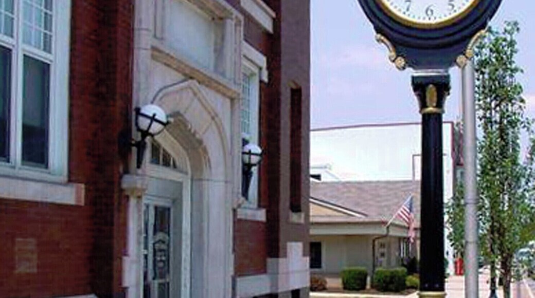 Great little unique town with awesome places to eat and known for it's Railroad Heritage!