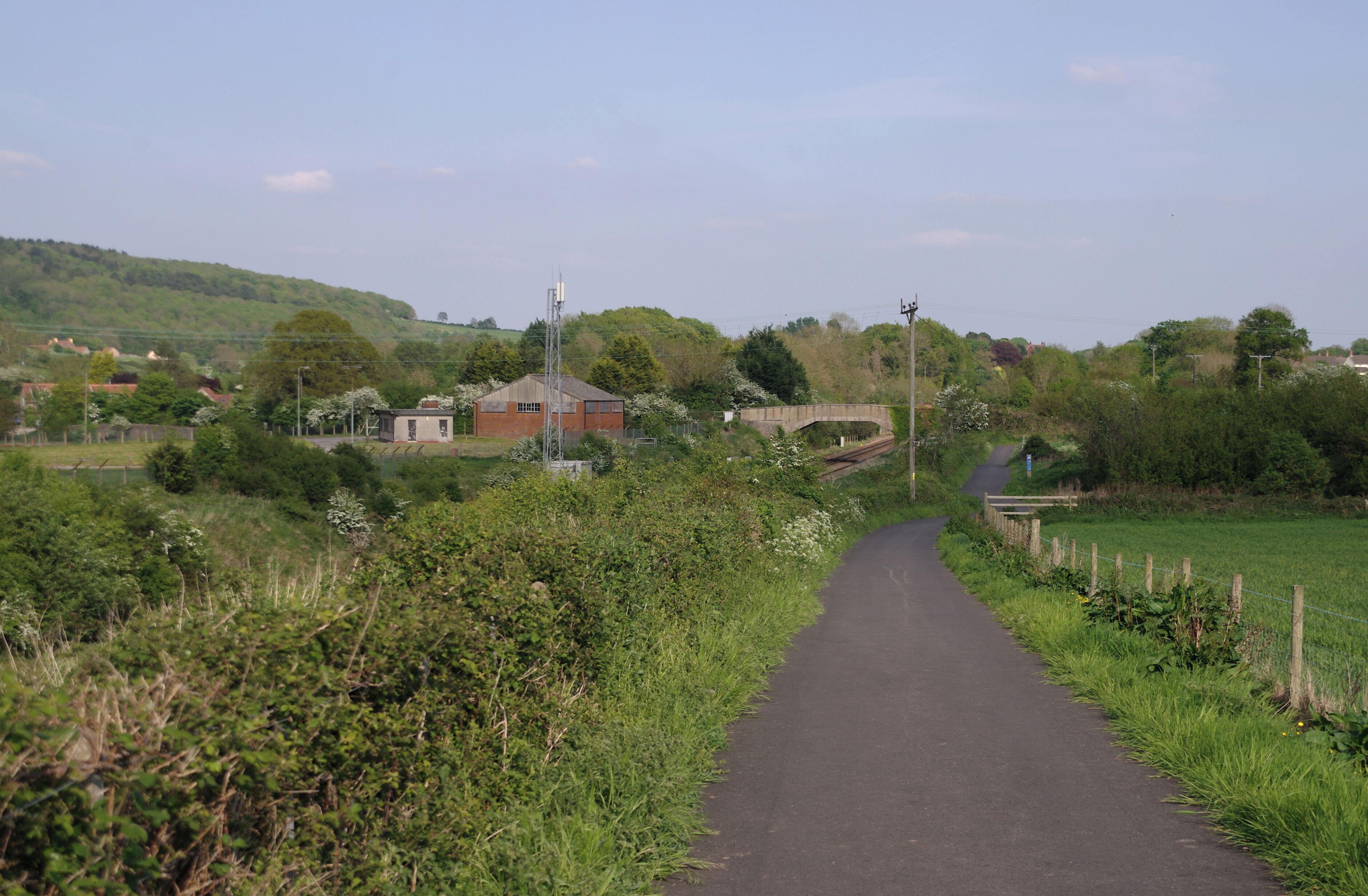 Looking east along the cycle path next to the Bristol to Exeter Line at Flax Bourton.