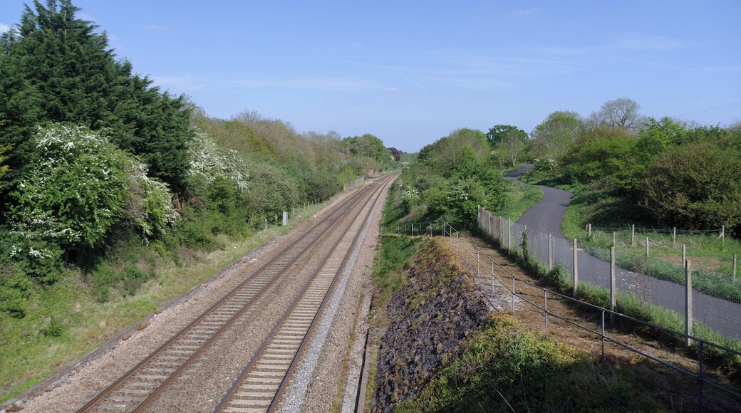 Looking east along the Bristol to Exeter Line from the Station Road bridge in Flax Bourton.