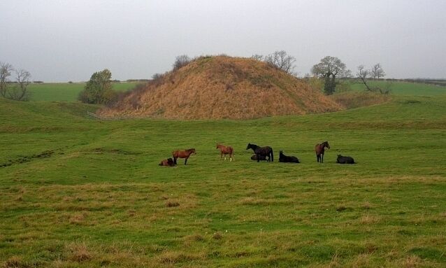 Castle Hill The remains of a medieval motte and bailey castle dating from 1143 during a dispute between the Lord of Bishopston and the Bishop of Durham.