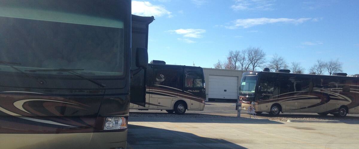 At Thor motorhome plant for service.
Found it funny that there were 2 other models there at the same time with the same color scheme.
The Palazzo Triplets (November 2015)