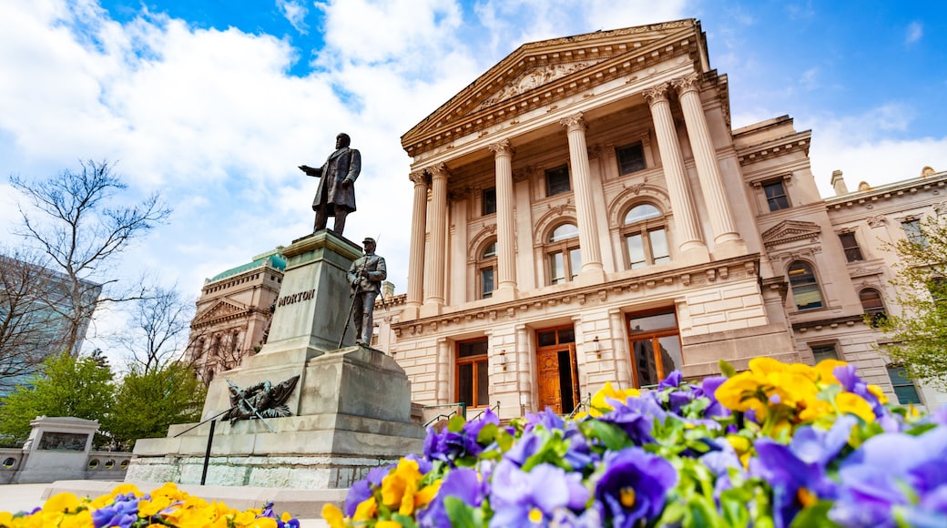 Morton statue in front of Indiana Statehouse, USA