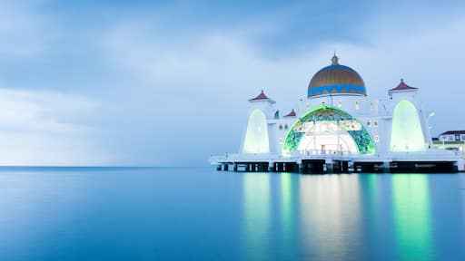Melaka Straits Mosque
