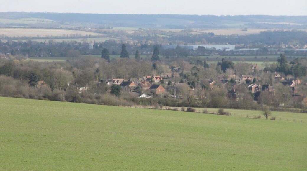 Brightwell-Cum-Sotwell View towards Brightwell-Cum-Sotwell from Brightwell Barrow.