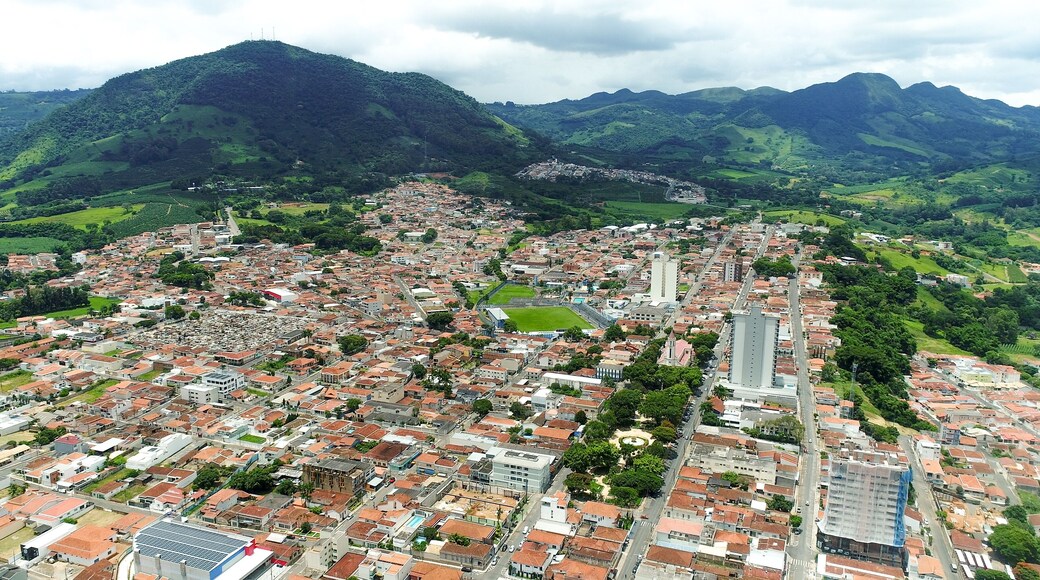 ์ฌ์ฐ ๊ณต์นผ๋ฃจ ๋ ํ์ฐ ์๋ฐ์ด์