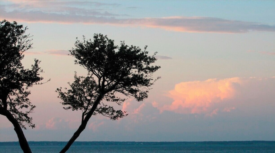 This tiny seaside community has some really views of the Atlantic ocean. The lobster was great too :)
