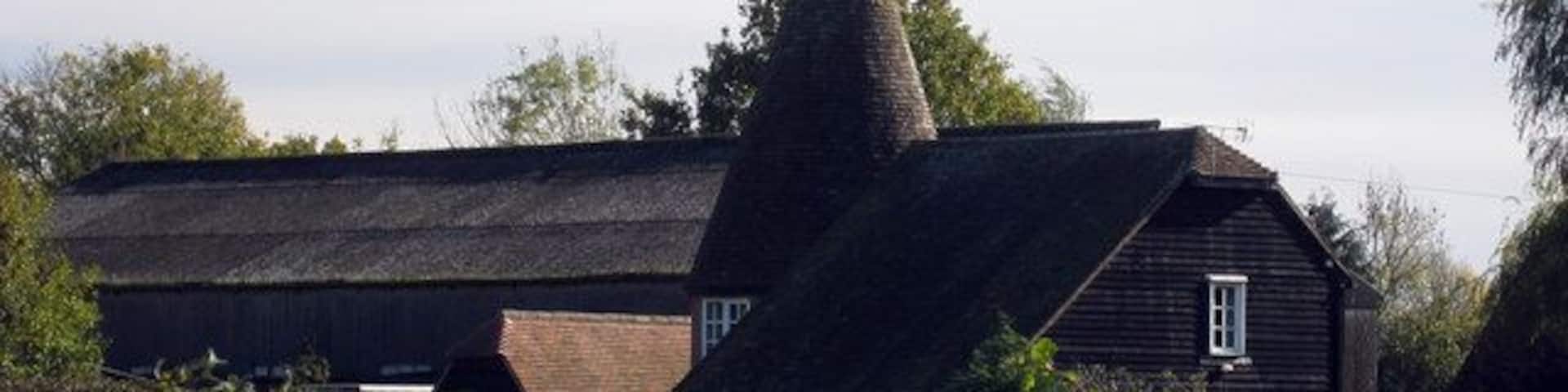 Oast House, Pope House Farm, Ashford Road, St Michaels, Kent Single round kiln oast house.