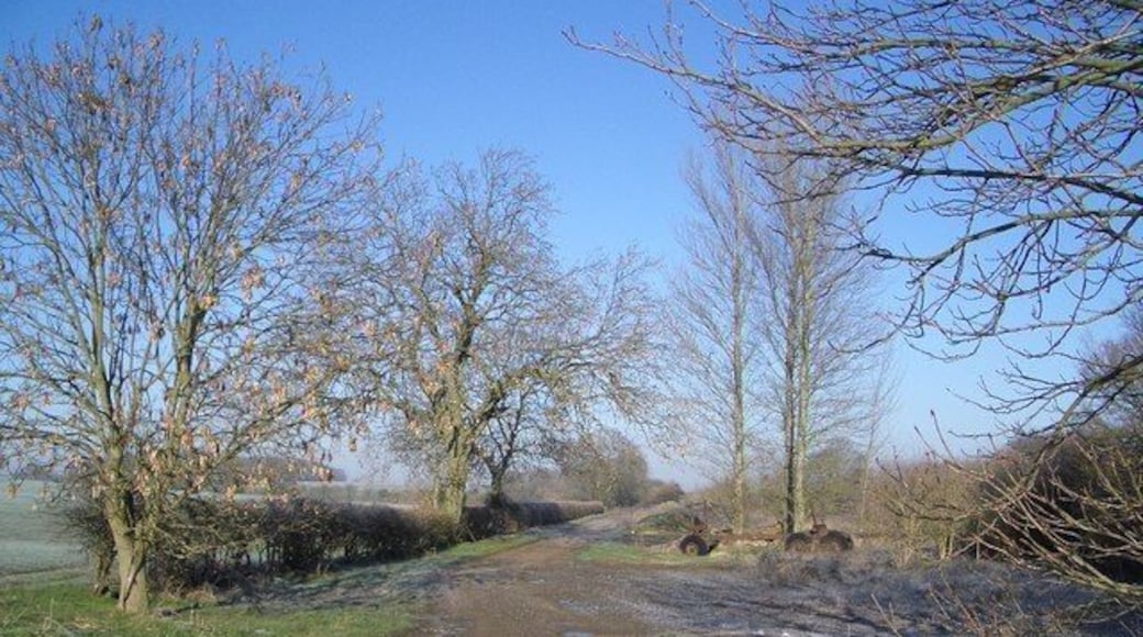 The Milton Keynes Boundary Walk SW of Harrold This part of the Boundary Walk is near the end of New Road to the south-west of Harrold. The disused trailer visible on the right was formerly used to haul tree trunks, probably from the nearby Lavendon and Nun Woods.