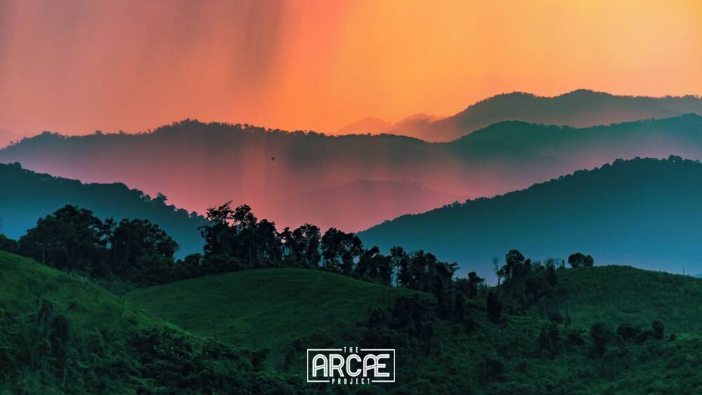 As much as I dreaded driving through the sloppy roads of Laos under the rain, there's no denying the fact that they offered some pretty epic scenes--like this one, on the way to Viangxay--specially during those golden moments before the Sun finished its daily trip.