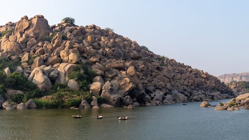 Fleuve Tungabhadra à Hampi, Inde