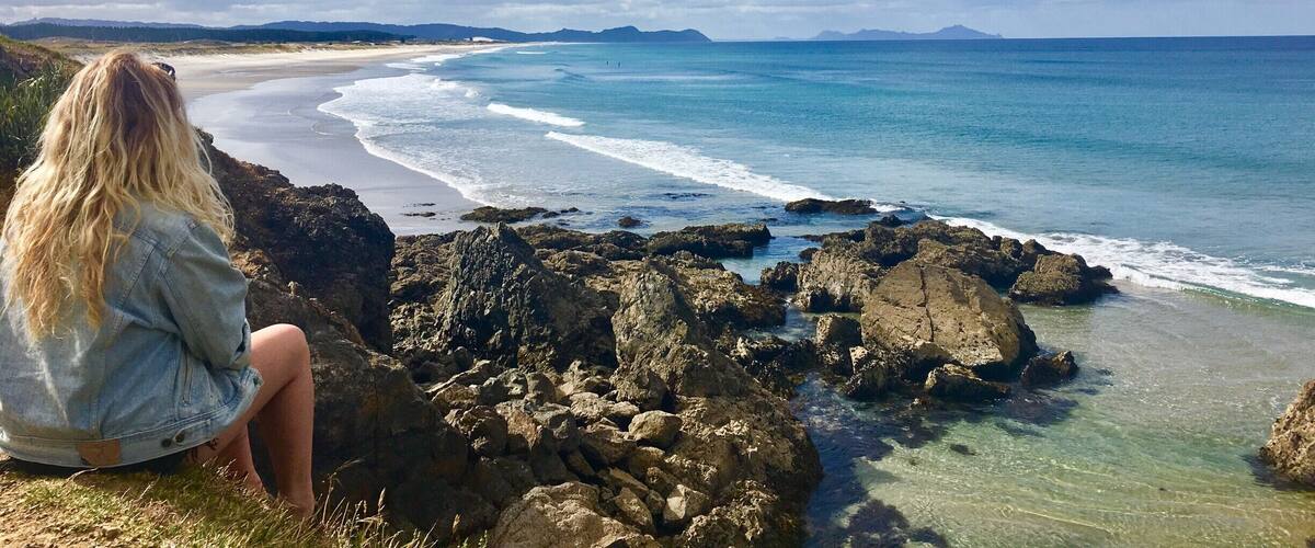 Travel Tip: Follow the coastline to find amazing, secluded beaches. This stunner is off the beaten track but the beautiful rock-pools with abundant sea-life make the extra drive worth it. As you can see this also links up to Mangawahi beach with beautiful white sand and some pretty great surf. I personally love to climb to the top of Te Arai Point and look out over the coast line.
#LifeatExpedia #GoWithTheFlow