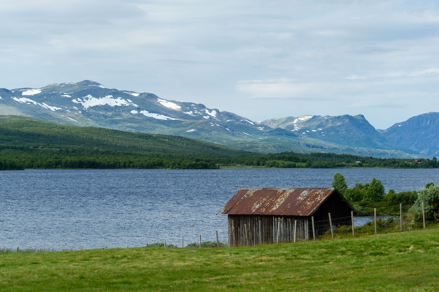 In Golsfjellet Norway by the lake