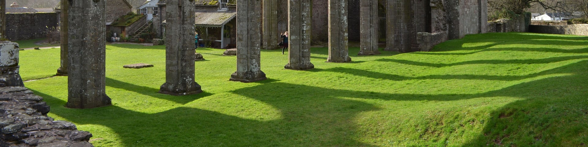 Llanthony Priory Ruins - Gap in the Clouds