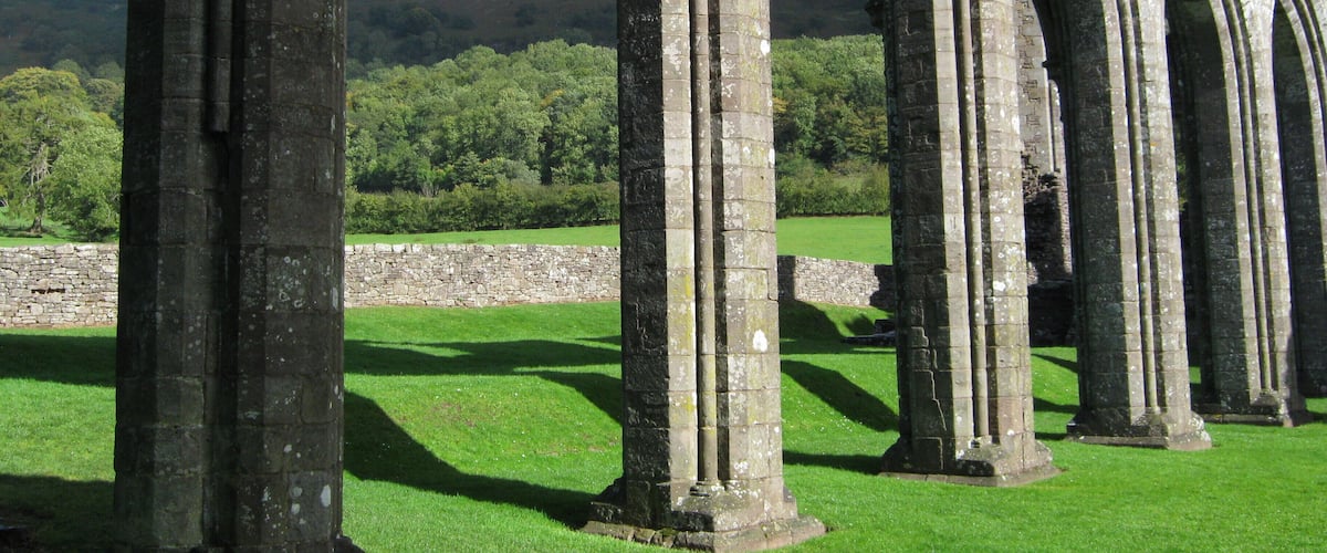 Llanthony Priory.